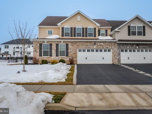 1686 CHARLEY LANE, BETHLEHEM, PA 18020