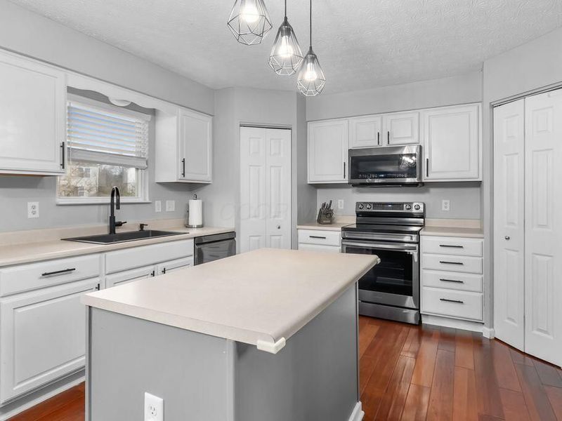 4040 Creekwood Drive, Lewis Center, OH 43035 Photo 15