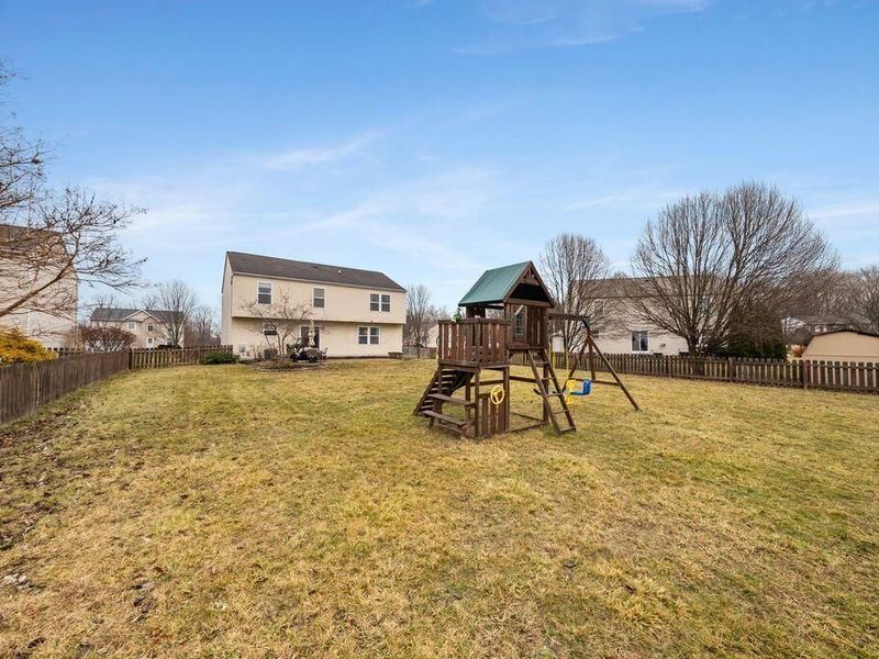 4040 Creekwood Drive, Lewis Center, OH 43035 Photo 41