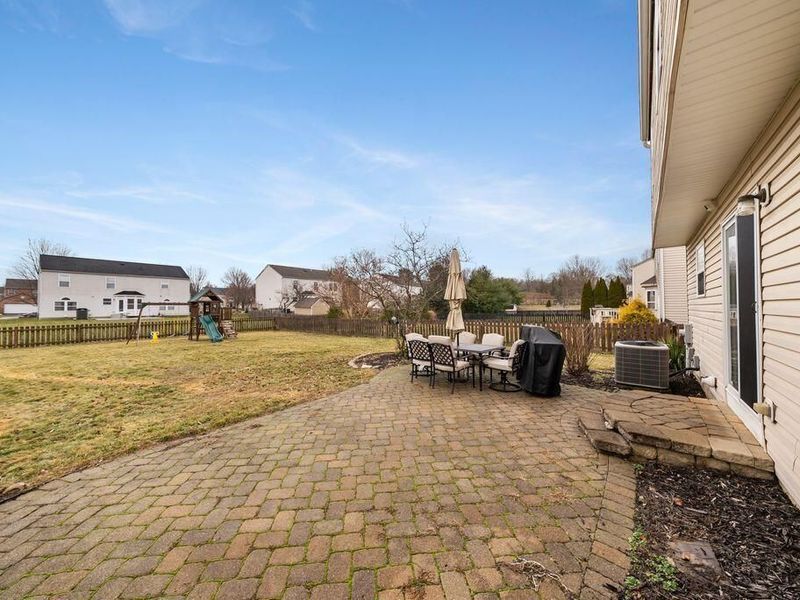 4040 Creekwood Drive, Lewis Center, OH 43035 Photo 44