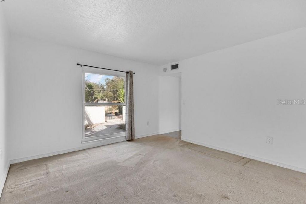 6670 Bay Shore Drive, Saint Cloud, FL 34771 Photo