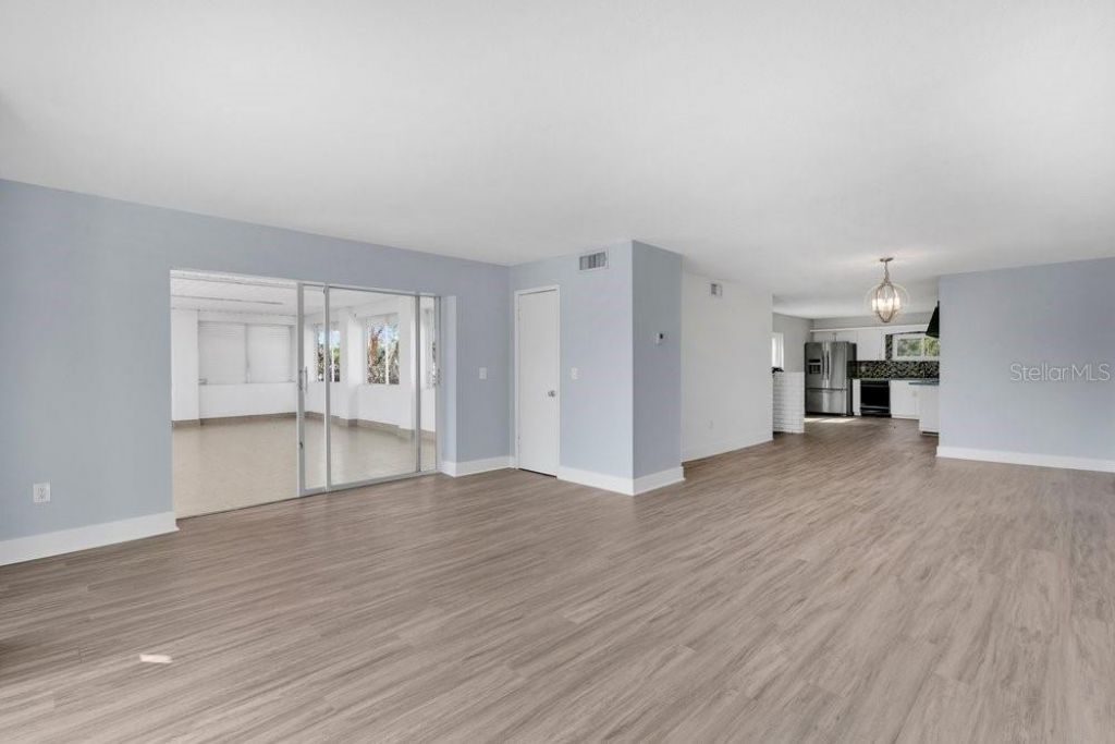 6670 Bay Shore Drive, Saint Cloud, FL 34771 Photo