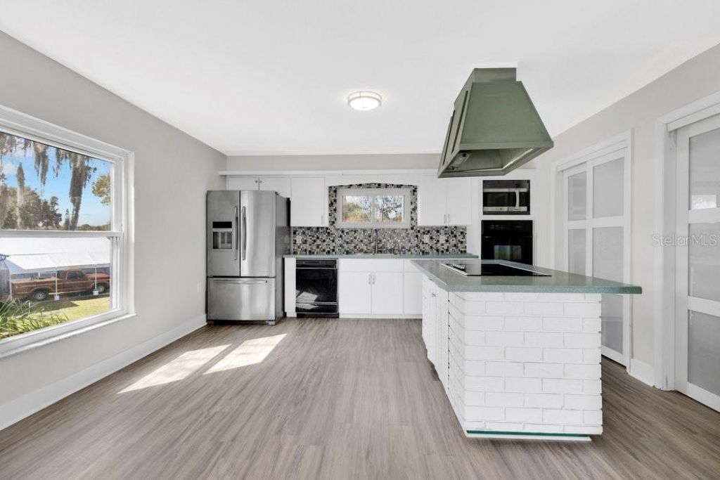 6670 Bay Shore Drive, Saint Cloud, FL 34771 Photo
