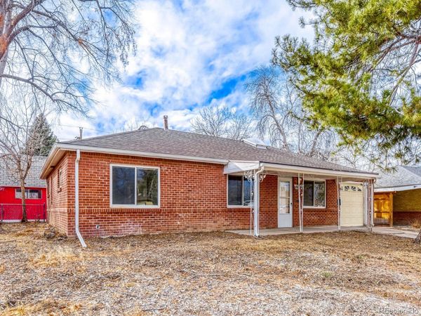 1067 Tucson Street , Aurora, CO 80011