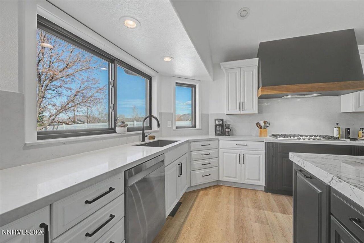 15509 Quicksilver Drive, Reno, NV 89511 Photo