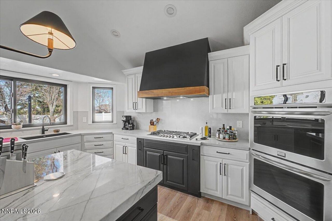 15509 Quicksilver Drive, Reno, NV 89511 Photo