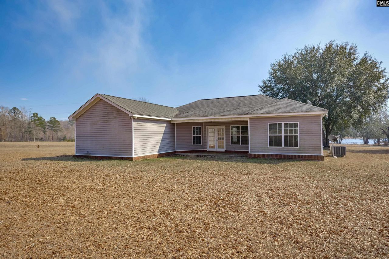 111 Heyblanchwell Lane  Photo 37