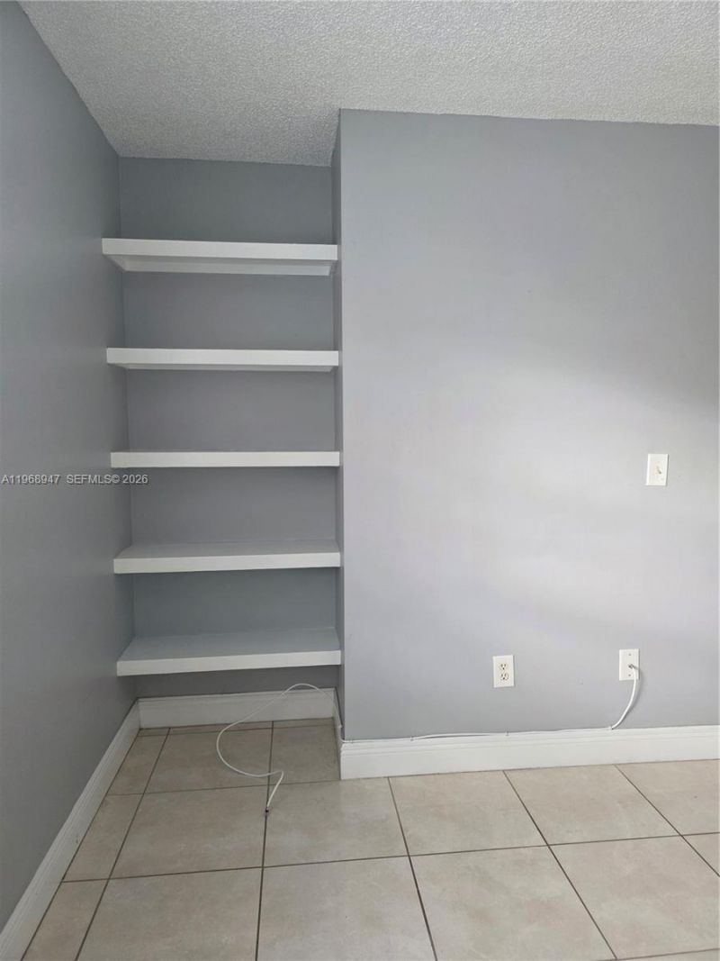 18316 NW 68th Ave, Unit C, Hialeah, FL 33015 Photo