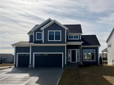 1601 SW Arbor Park Drive, Lee's Summit, MO 64082