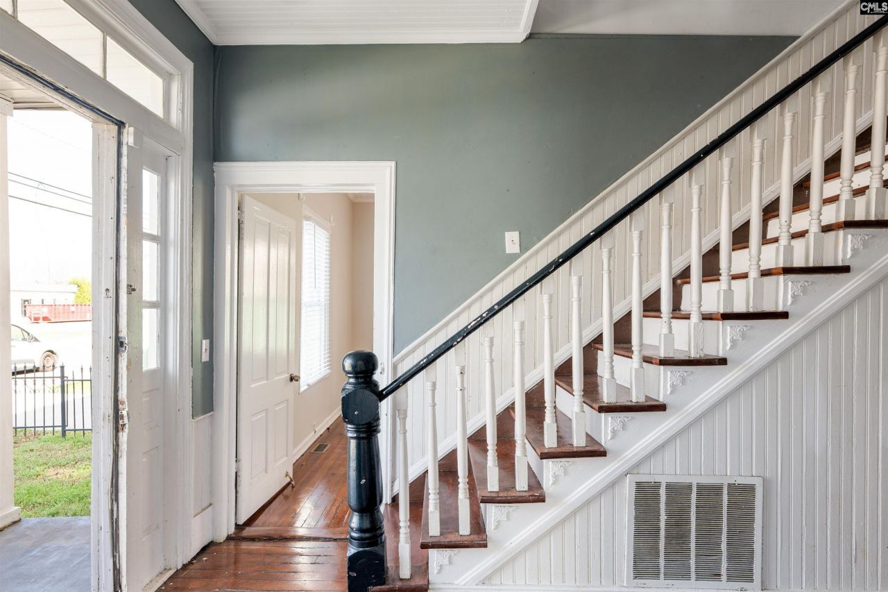 515 Center Street Photo 14