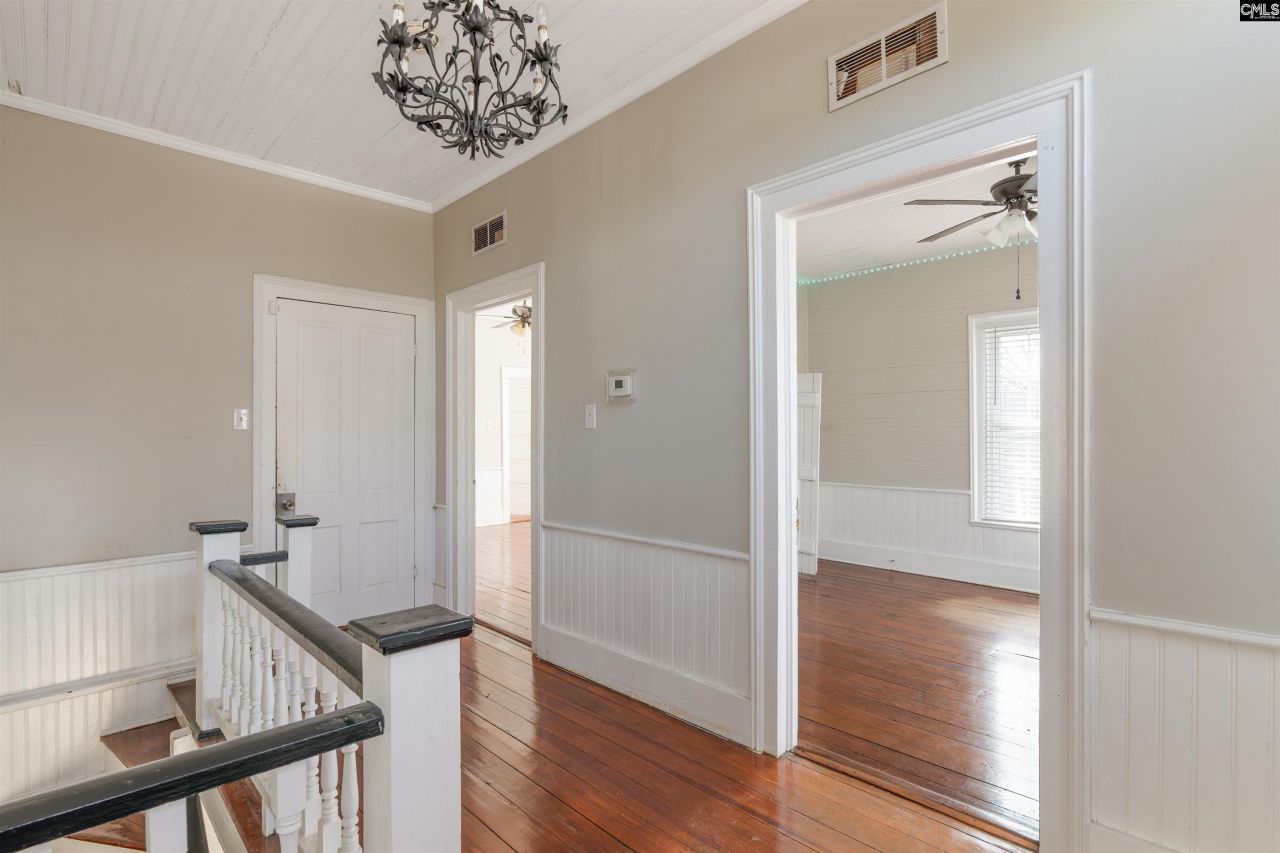 515 Center Street Photo 29