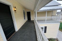 515 Center Street photo 4