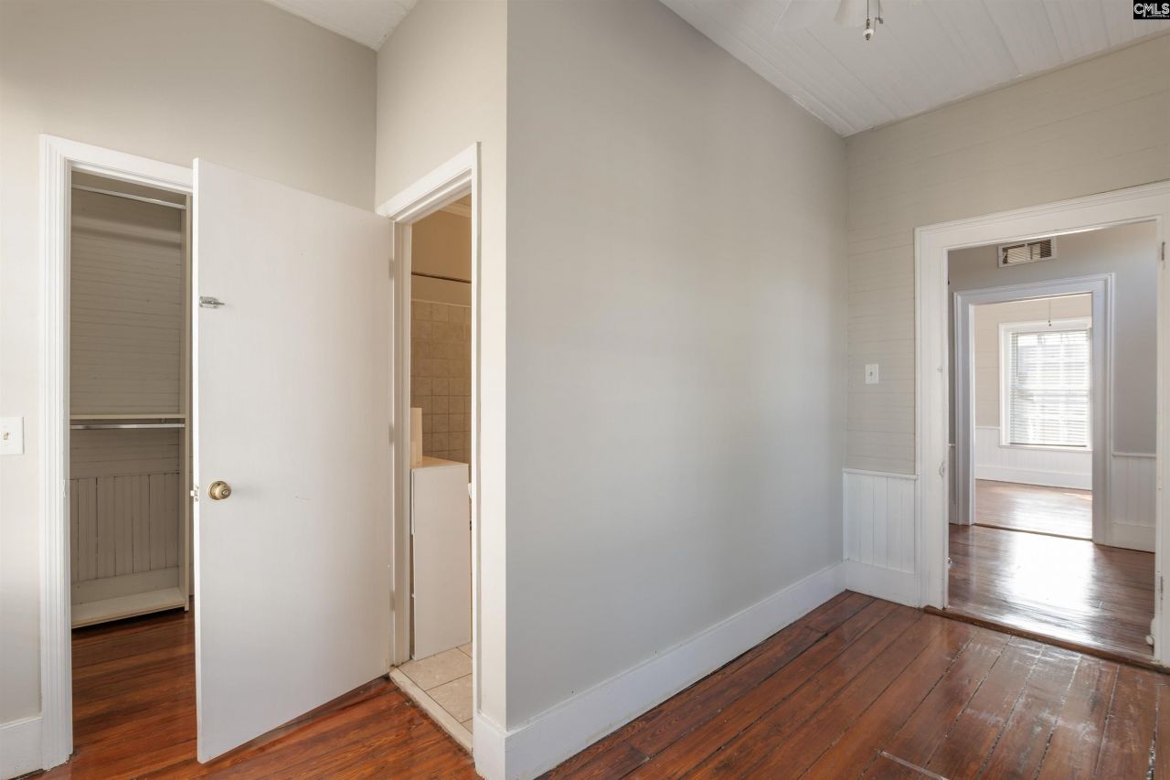 515 Center Street Photo 37