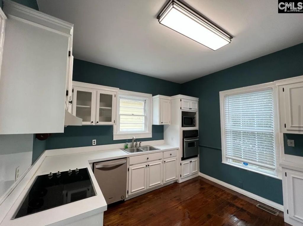 515 Center Street Photo 7