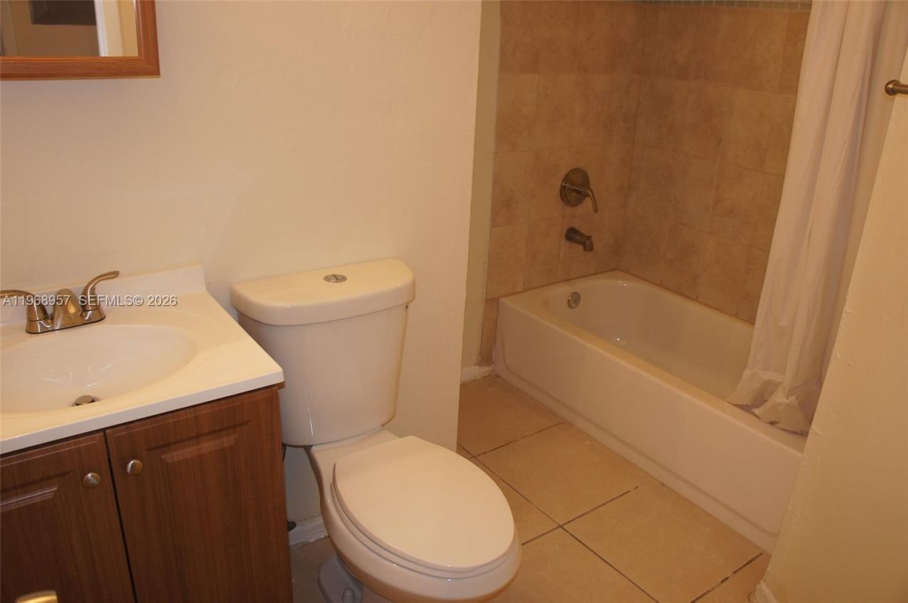 409 4th Ave N, Lake Worth, FL 33460 Photo