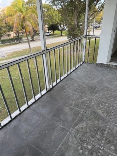 1400 NE 191st St , Unit 308, Miami, FL 33179 Photo