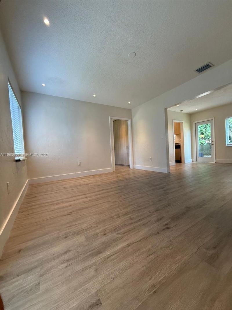 235 NE 46th St , Miami, FL 33137 Photo