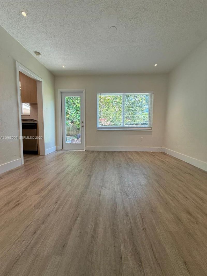 235 NE 46th St , Miami, FL 33137 Photo