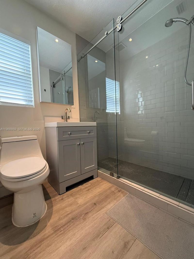 235 NE 46th St , Miami, FL 33137 Photo