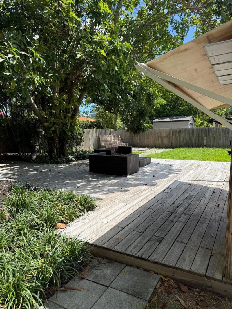 235 NE 46th St , Miami, FL 33137 Photo