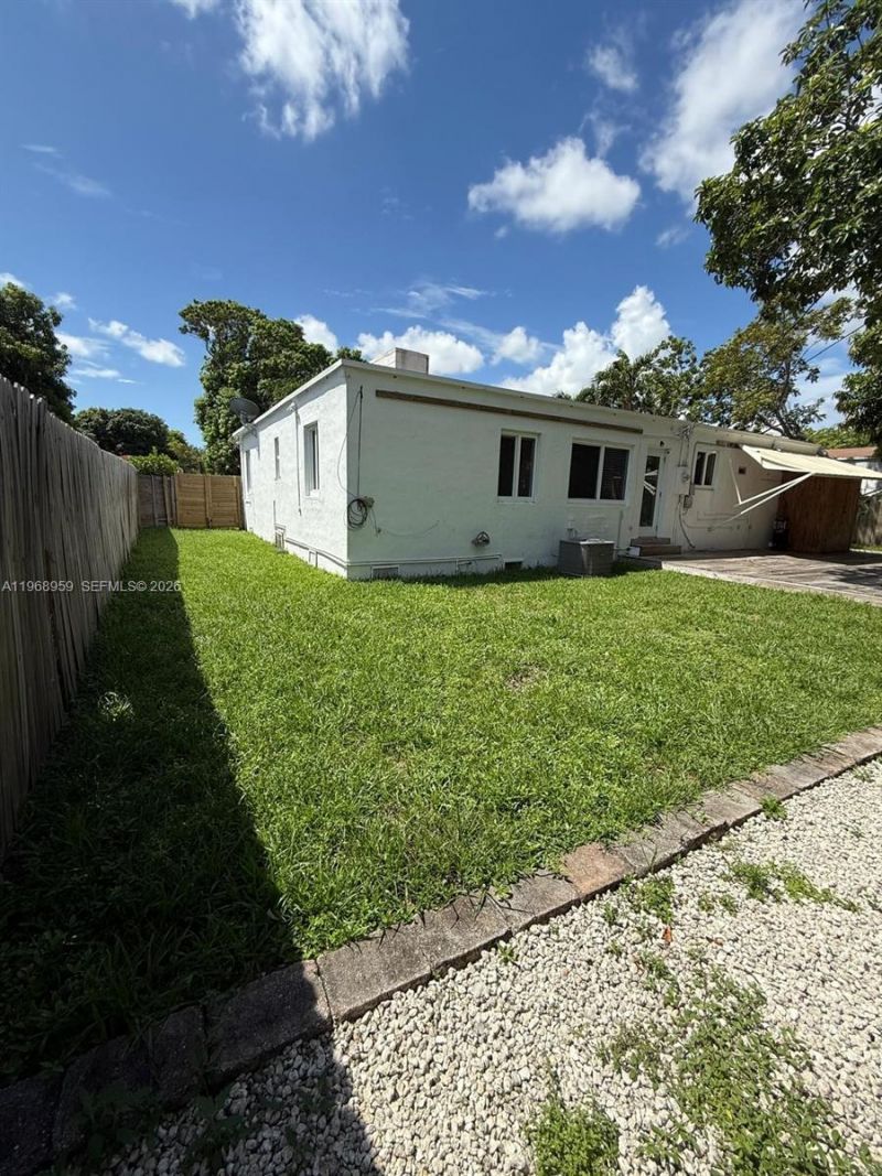 235 NE 46th St , Miami, FL 33137 Photo