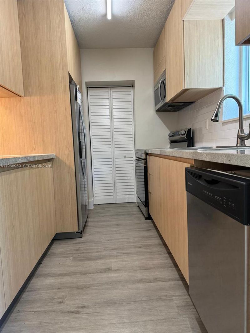 235 NE 46th St , Miami, FL 33137 Photo