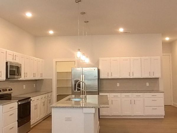 330 E Carson, Unit 1201, San Antonio, TX 78208