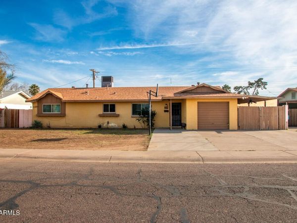 6001 W EARLL Drive, Phoenix, AZ 85033