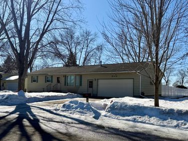 940 Lilac Drive, Sauk Centre, MN 56378