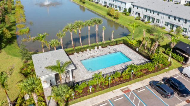 419 Salisbury Circle, Fort Pierce, FL 34982 Photo