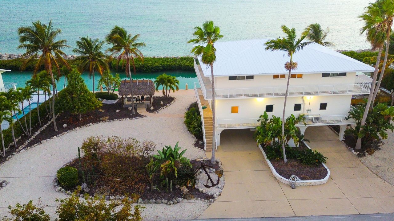 228 W Seaview Circle, Duck, FL 33050 Photo