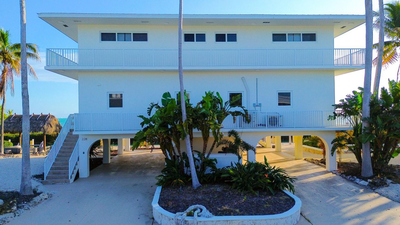 228 W Seaview Circle, Duck, FL 33050 Photo