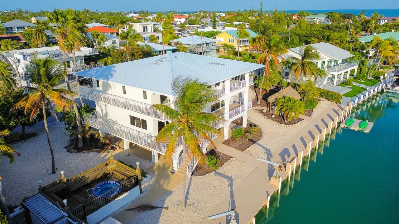 228 W Seaview Circle, Duck, FL 33050 Photo