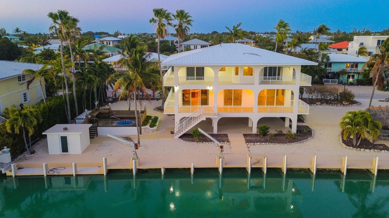 228 W Seaview Circle, Duck, FL 33050 Photo