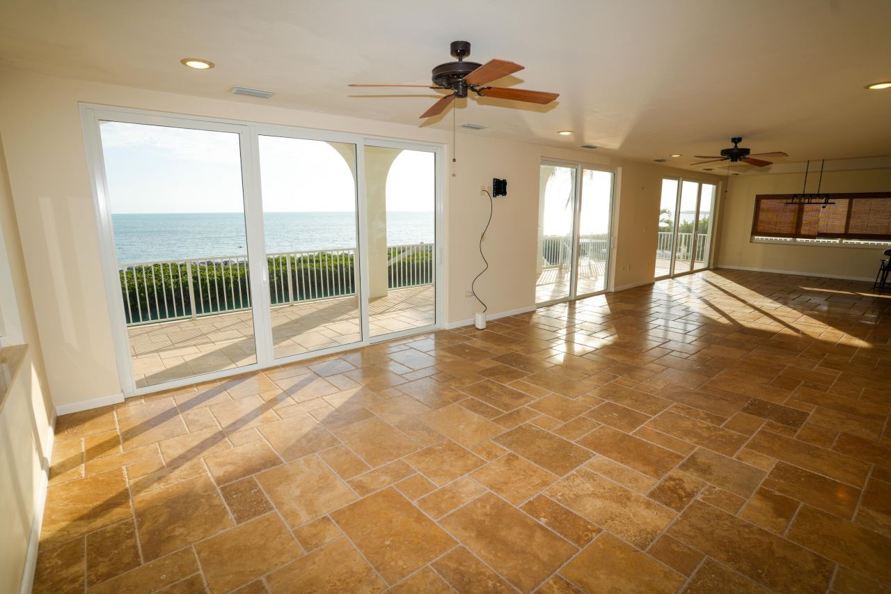 228 W Seaview Circle, Duck, FL 33050 Photo