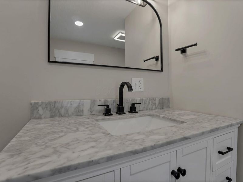 216 Front Street, Groveport, OH 43125 Photo 29