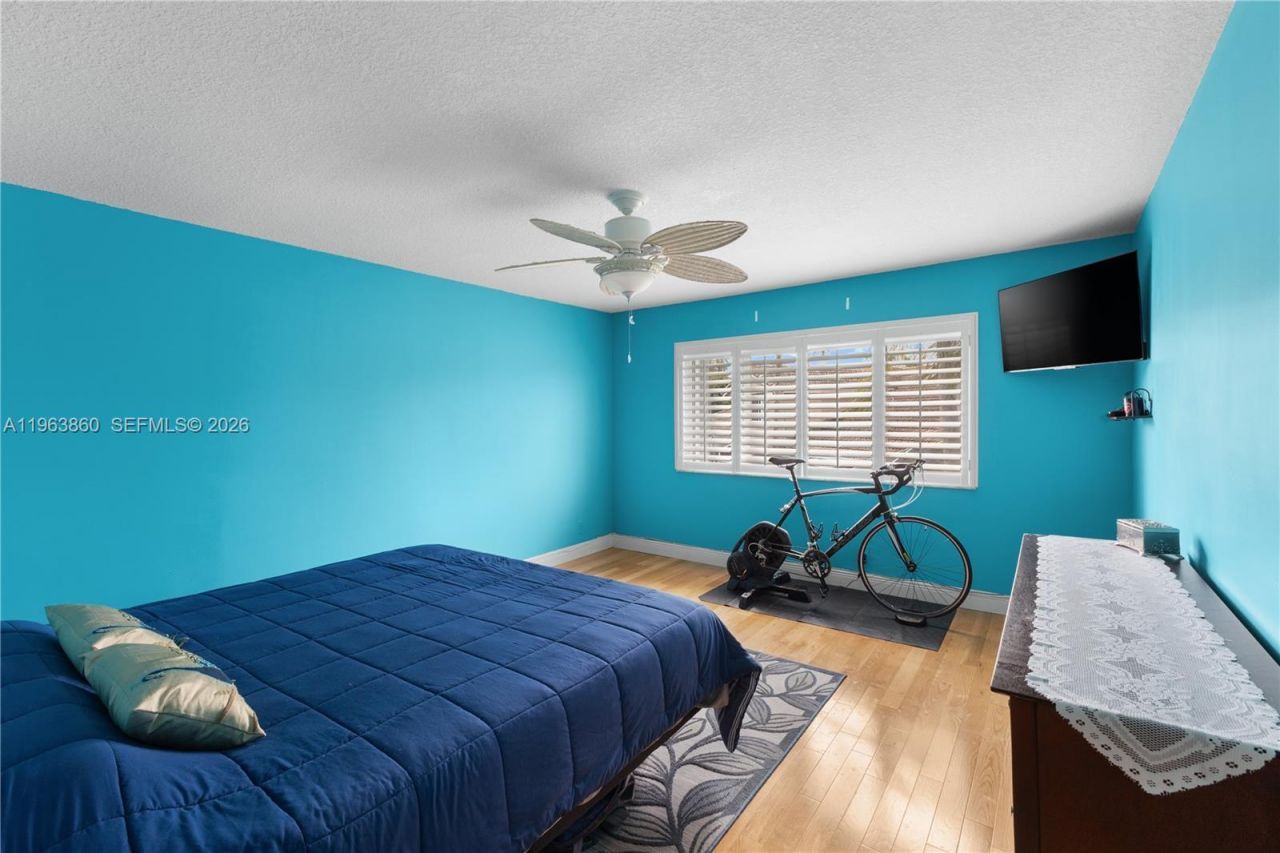 15832 SW 10th St, Pembroke Pines, FL 33027 Photo