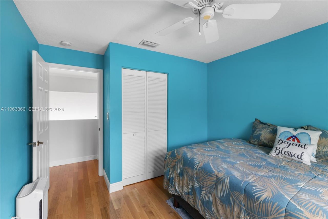 15832 SW 10th St, Pembroke Pines, FL 33027 Photo