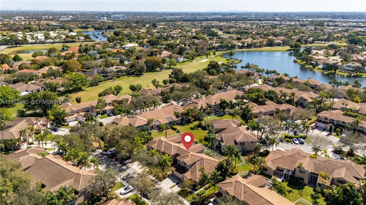 15832 SW 10th St, Pembroke Pines, FL 33027 Photo