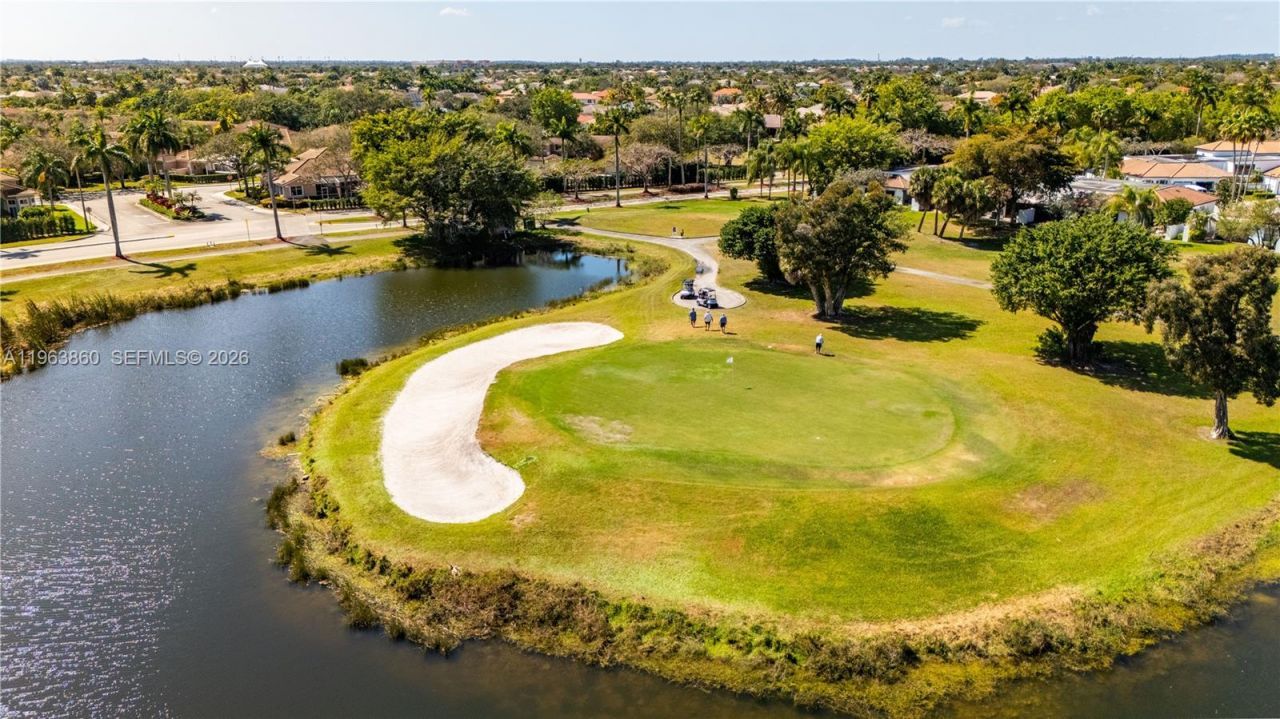 15832 SW 10th St, Pembroke Pines, FL 33027 Photo