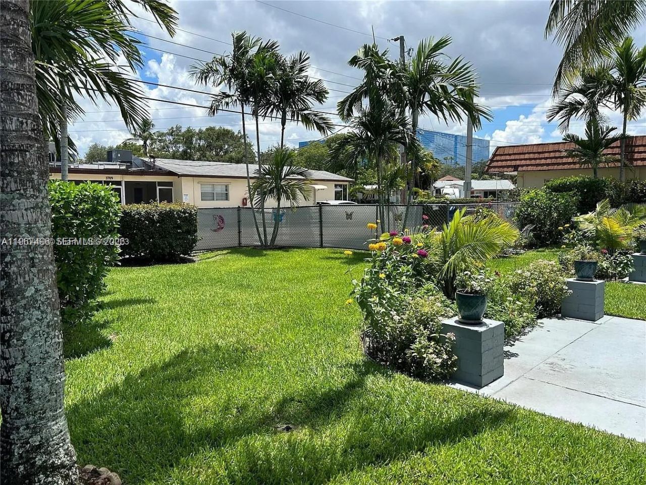 3790 Polk St, Hollywood, FL 33021 Photo