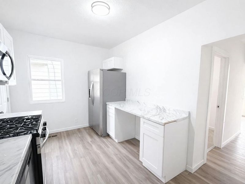 2382 S 6th Street, Columbus, OH 43207 Photo 6