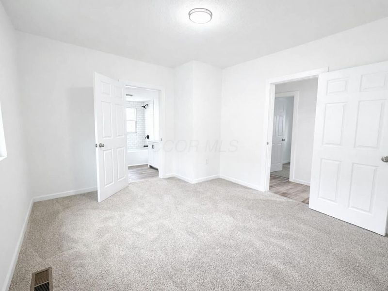 2382 S 6th Street, Columbus, OH 43207 Photo 8