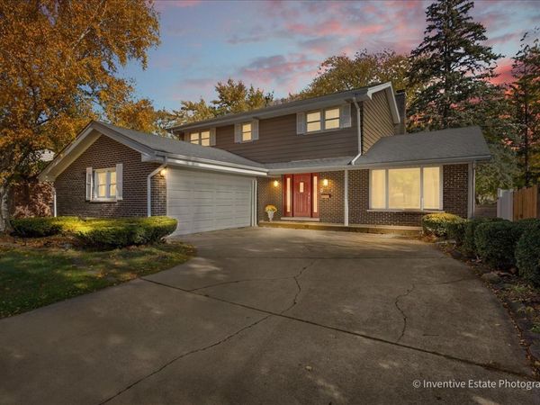 835 Maple Road, Flossmoor, IL 60422