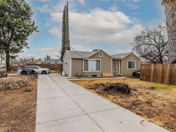 252 252 W Clover Rd, Tracy, CA 95376