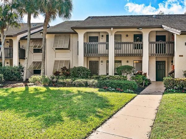 10118 Mangrove Drive, Unit 104, Boynton Beach, FL 33437