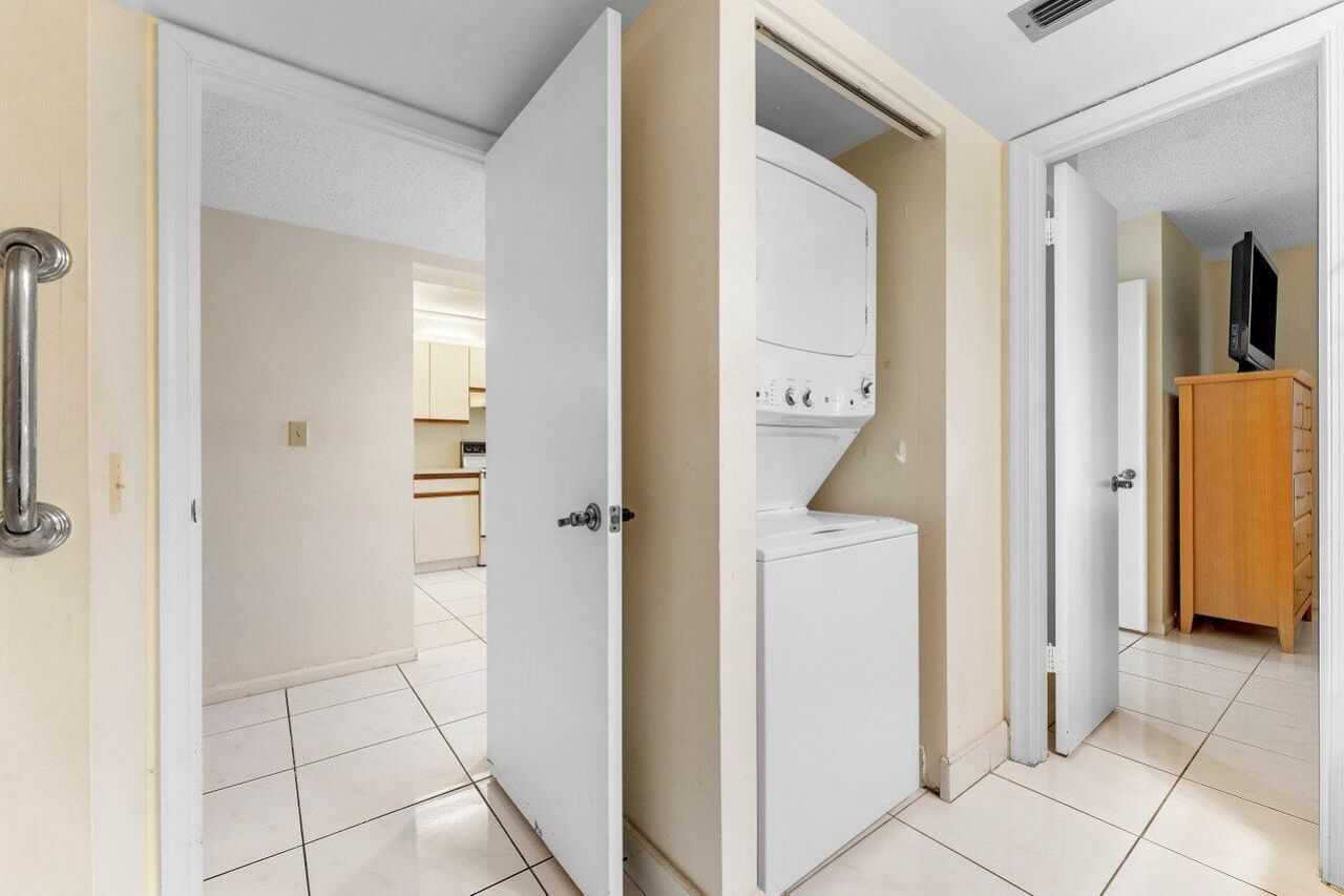 10118 Mangrove Drive, Unit 104, Boynton Beach, FL 33437 Photo