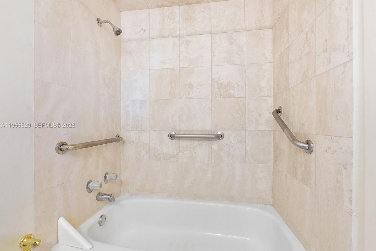 700 Biltmore Way, Unit 501, Coral Gables, FL 33134 Photo