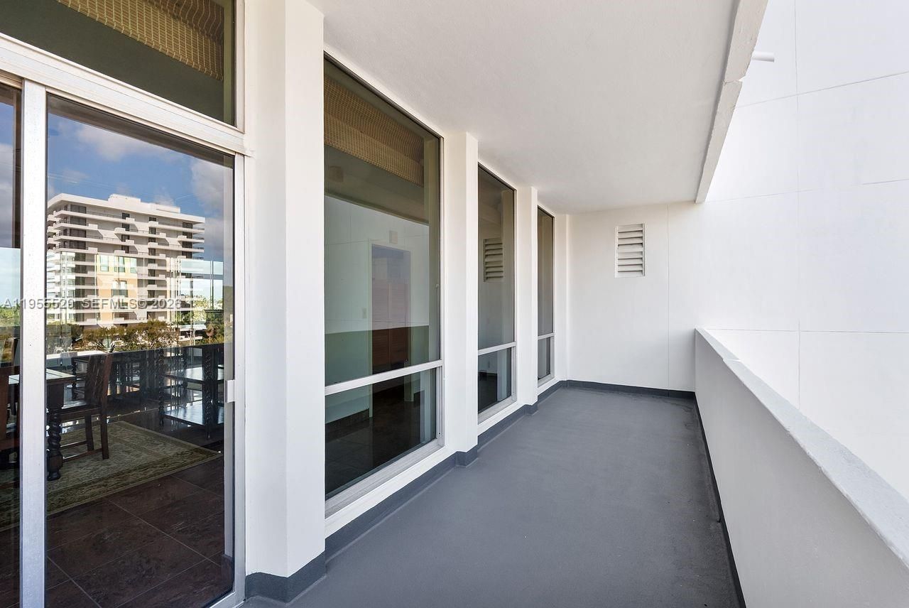 700 Biltmore Way, Unit 501, Coral Gables, FL 33134 Photo