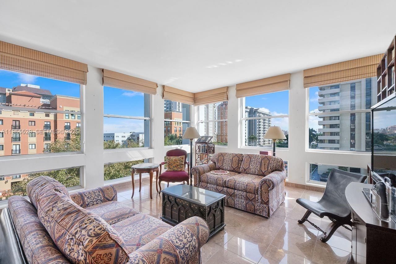 700 Biltmore Way, Unit 501, Coral Gables, FL 33134 Photo